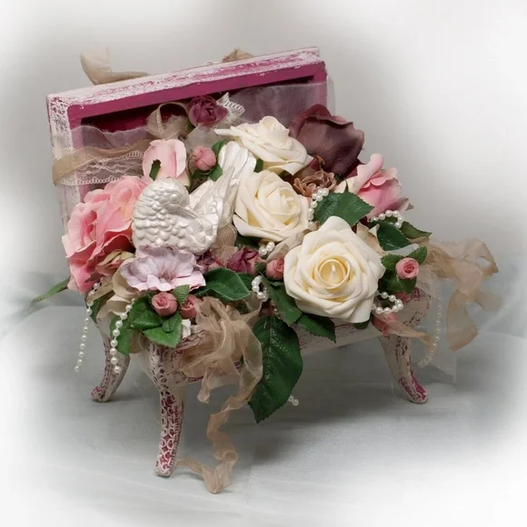 Shabby Chic Floral Arrangement in Upcycled Jewelry Box, Bird. Roses, Faux pearls